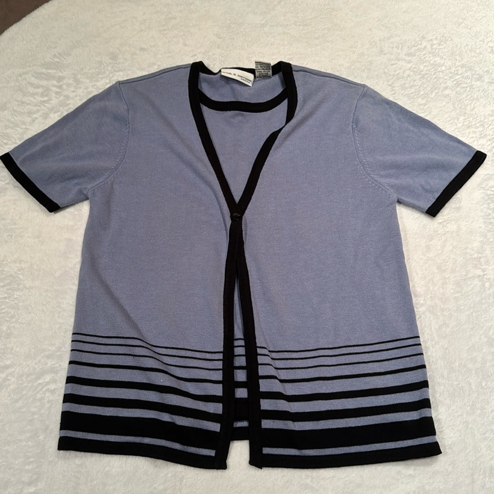 Women’s Croft & Barrow Petite Small Light Purple & Black Top with Built-In Layer